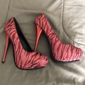 Red Zebra pumps